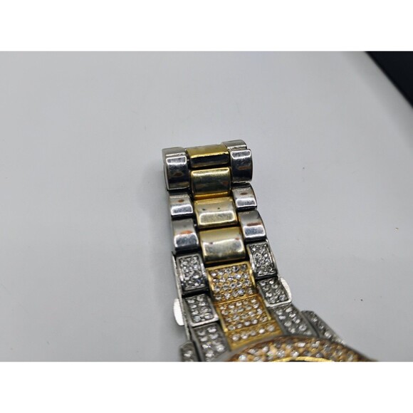 Akribos XXIV Watch AK766TTG Encrusted Lady's Watch With Case And Papers - Picture 8 of 16